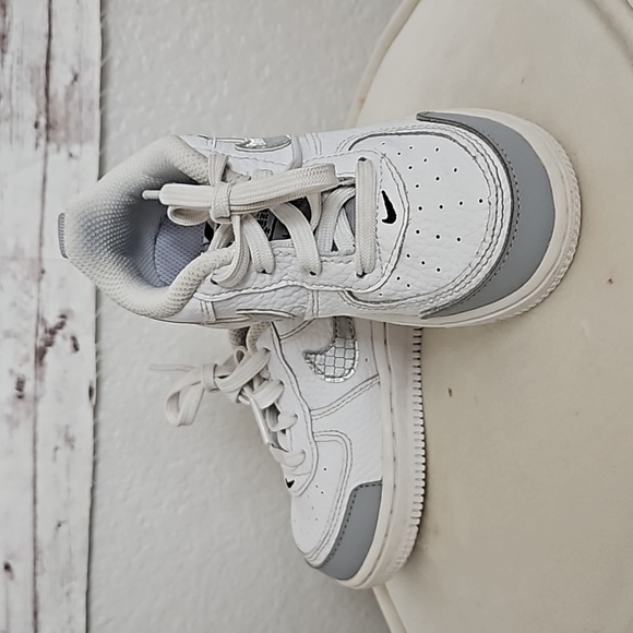 Nike force 1 LV8 2 toddler shoes - Picture 2 of 6